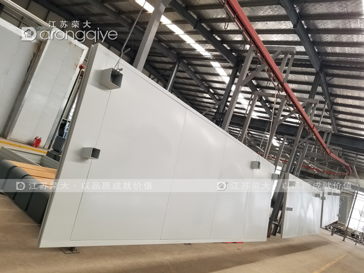 第三批現(xiàn)代候車亭發(fā)貨圖一