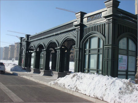 冬季公交候車亭的養護